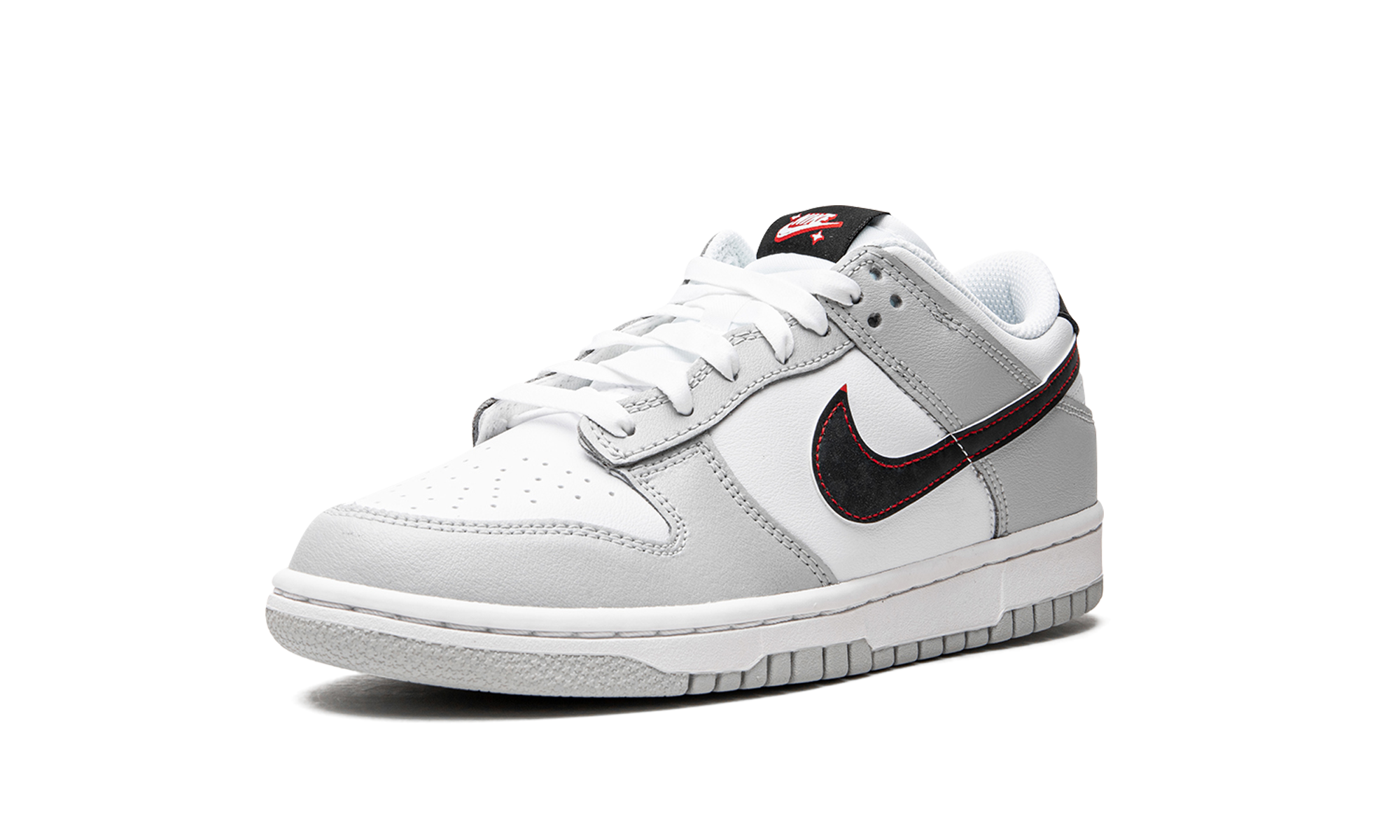 Nike Dunk Low SE Jackpot - resellguru.app