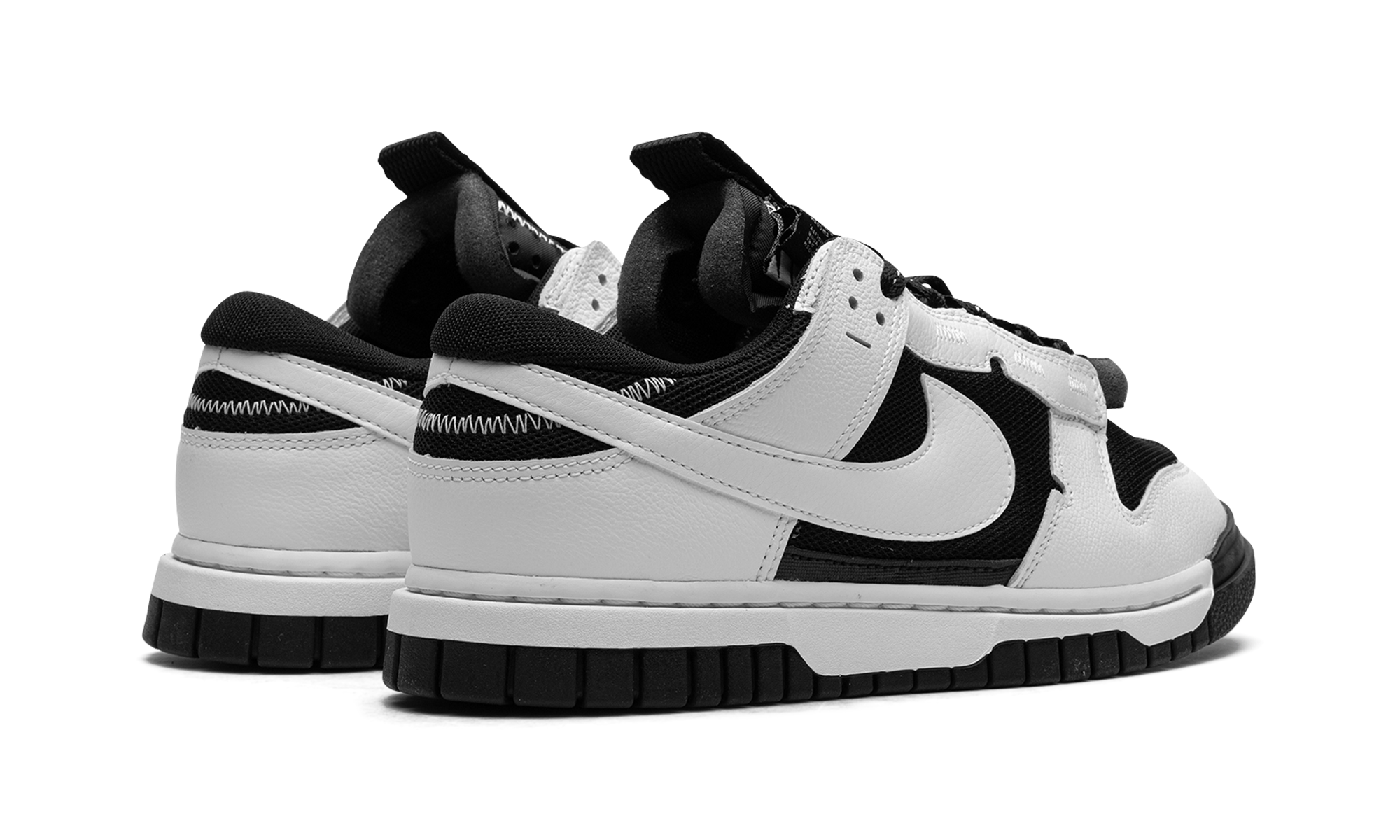 Nike Dunk Low Jumbo Reverse Panda - resellguru.app
