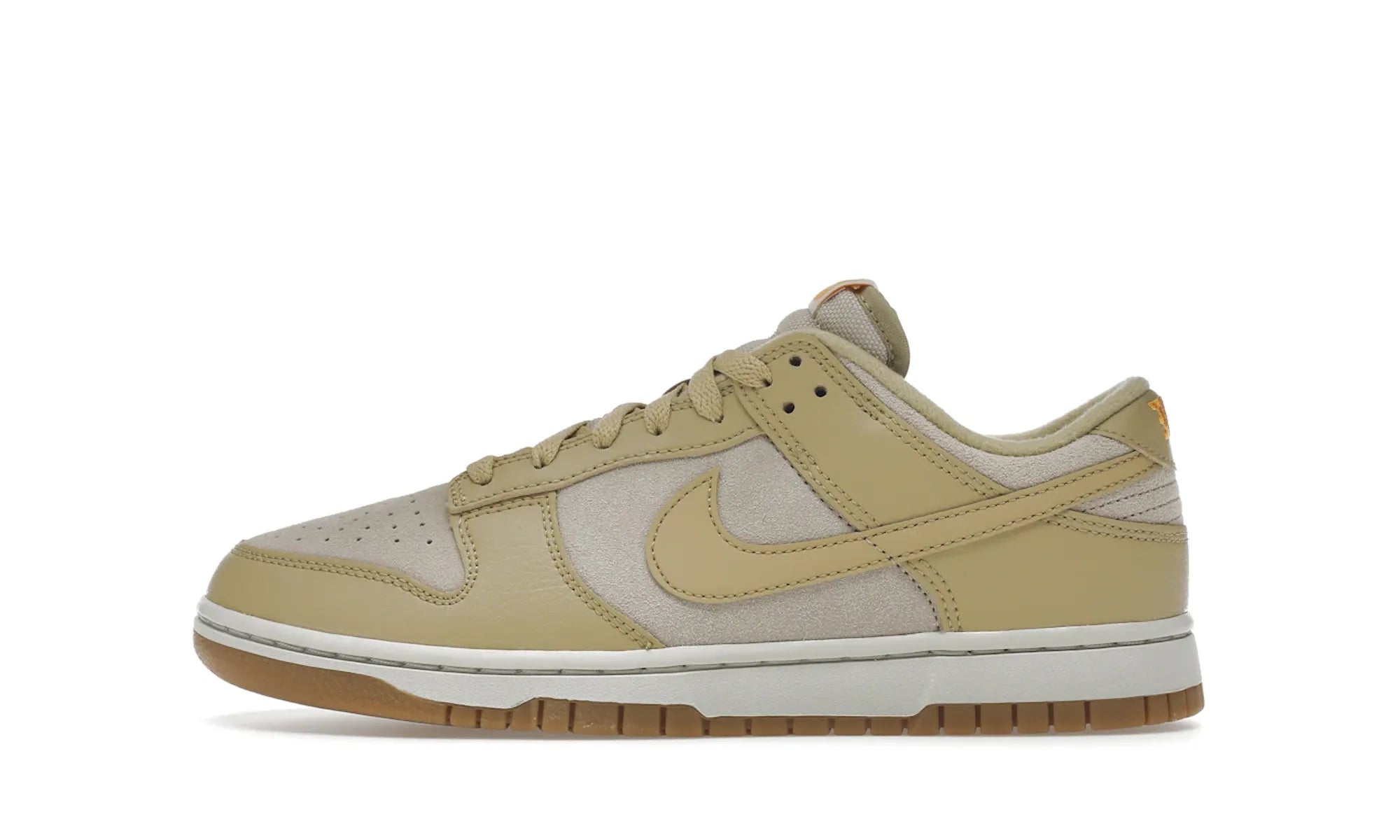 Nike Dunk Low Khaki Suede Gum - resellguru.app