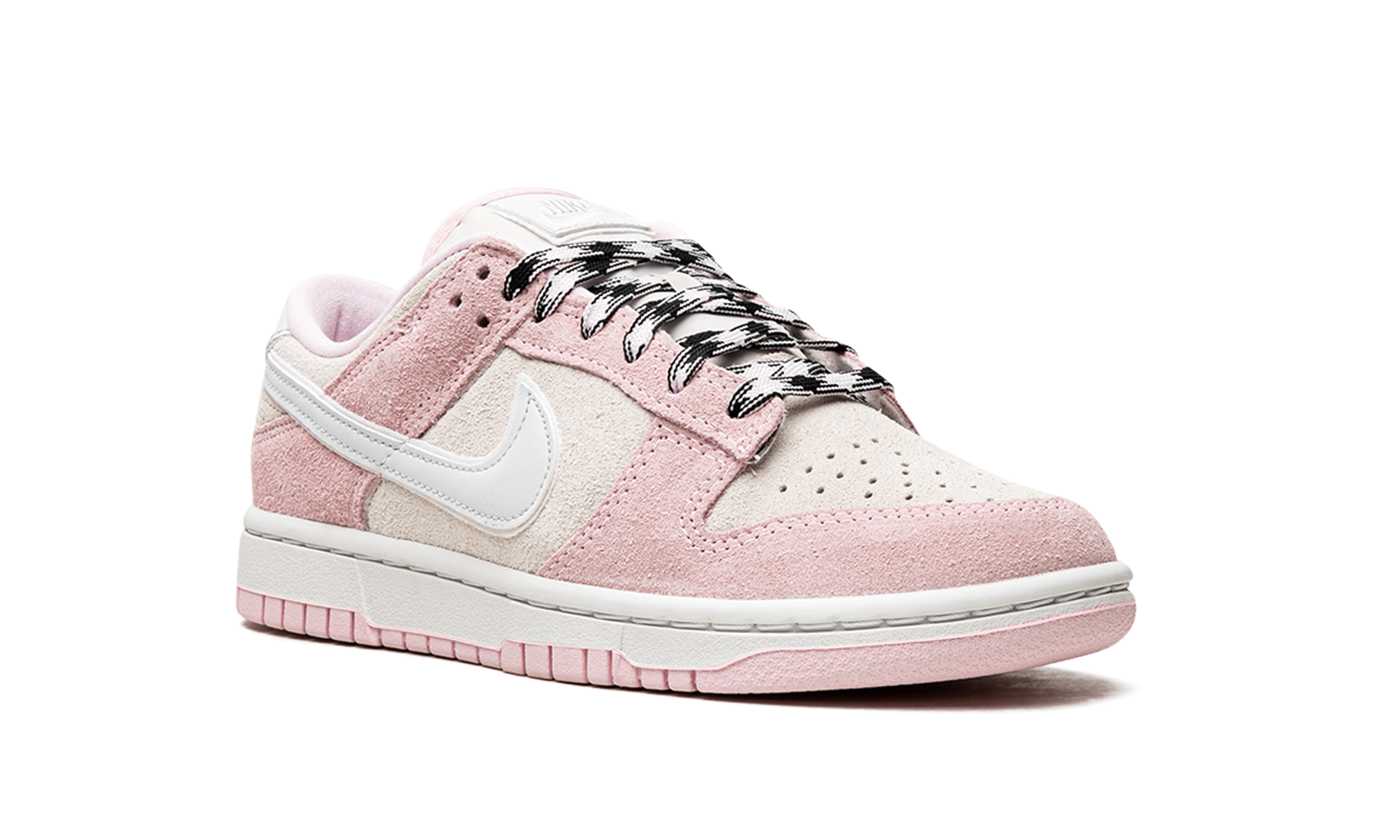 Nike Dunk Low LX Pink Foam - resellguru.app