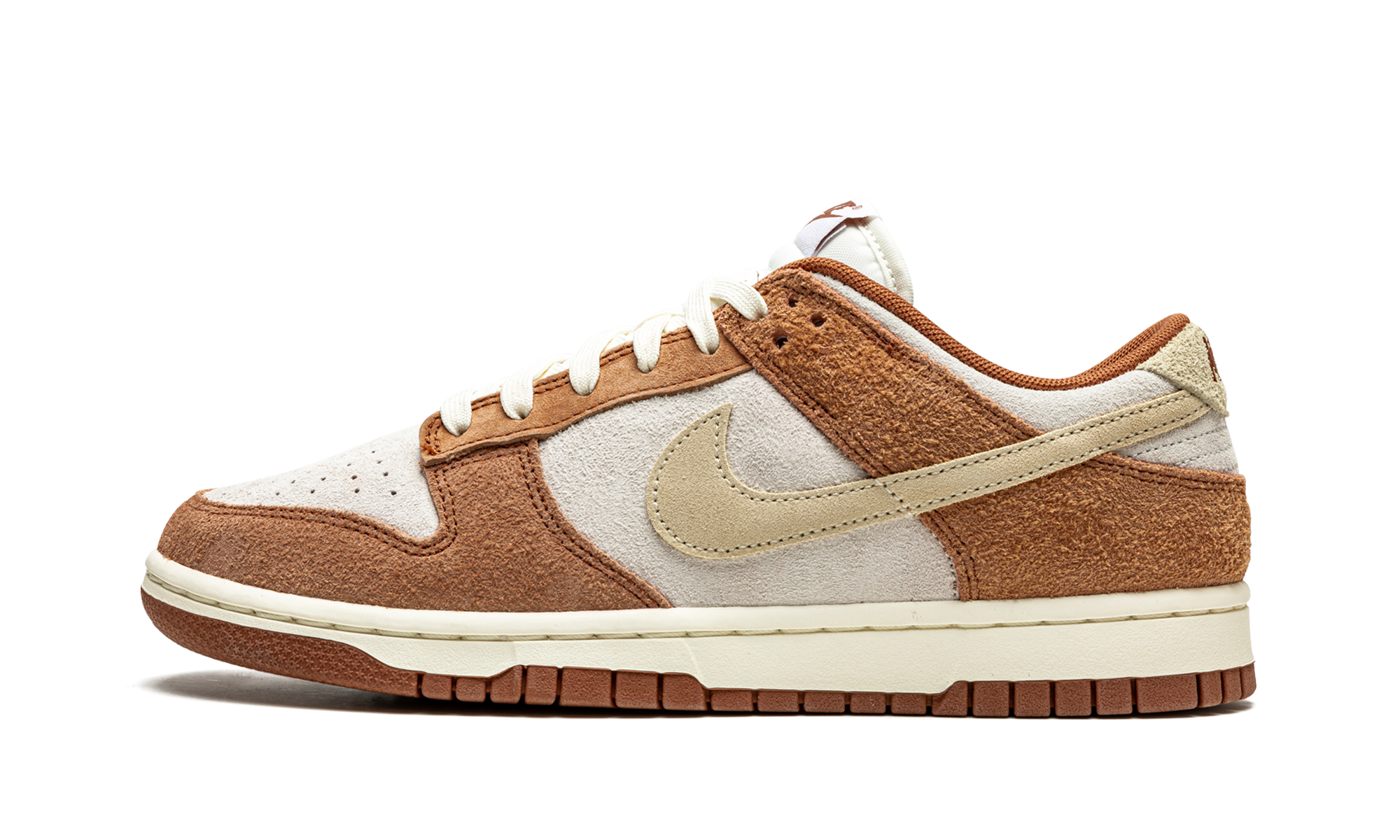 Nike Dunk Low Medium Curry - resellguru.app
