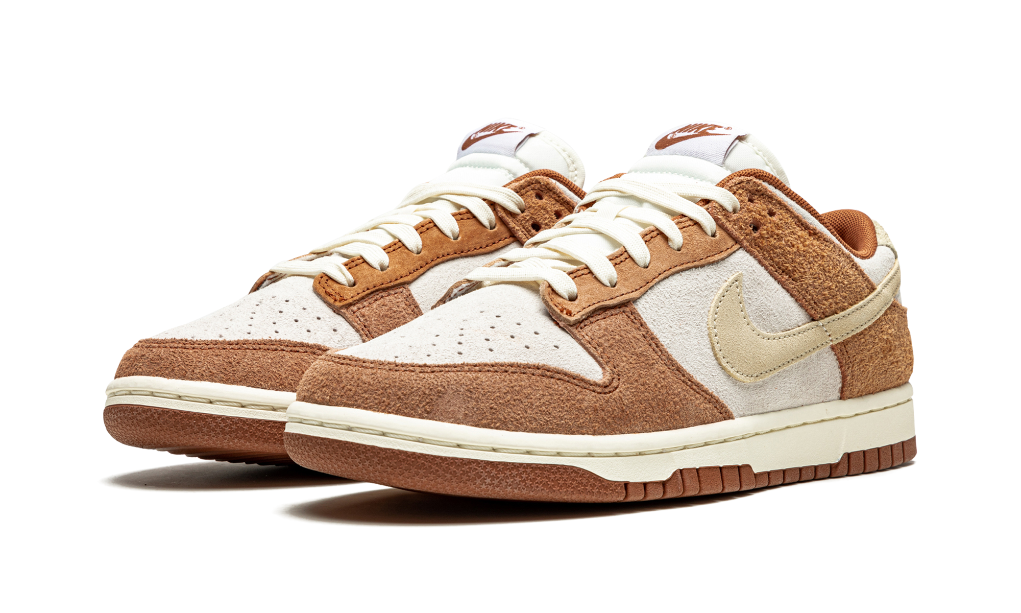 Nike Dunk Low Medium Curry - resellguru.app