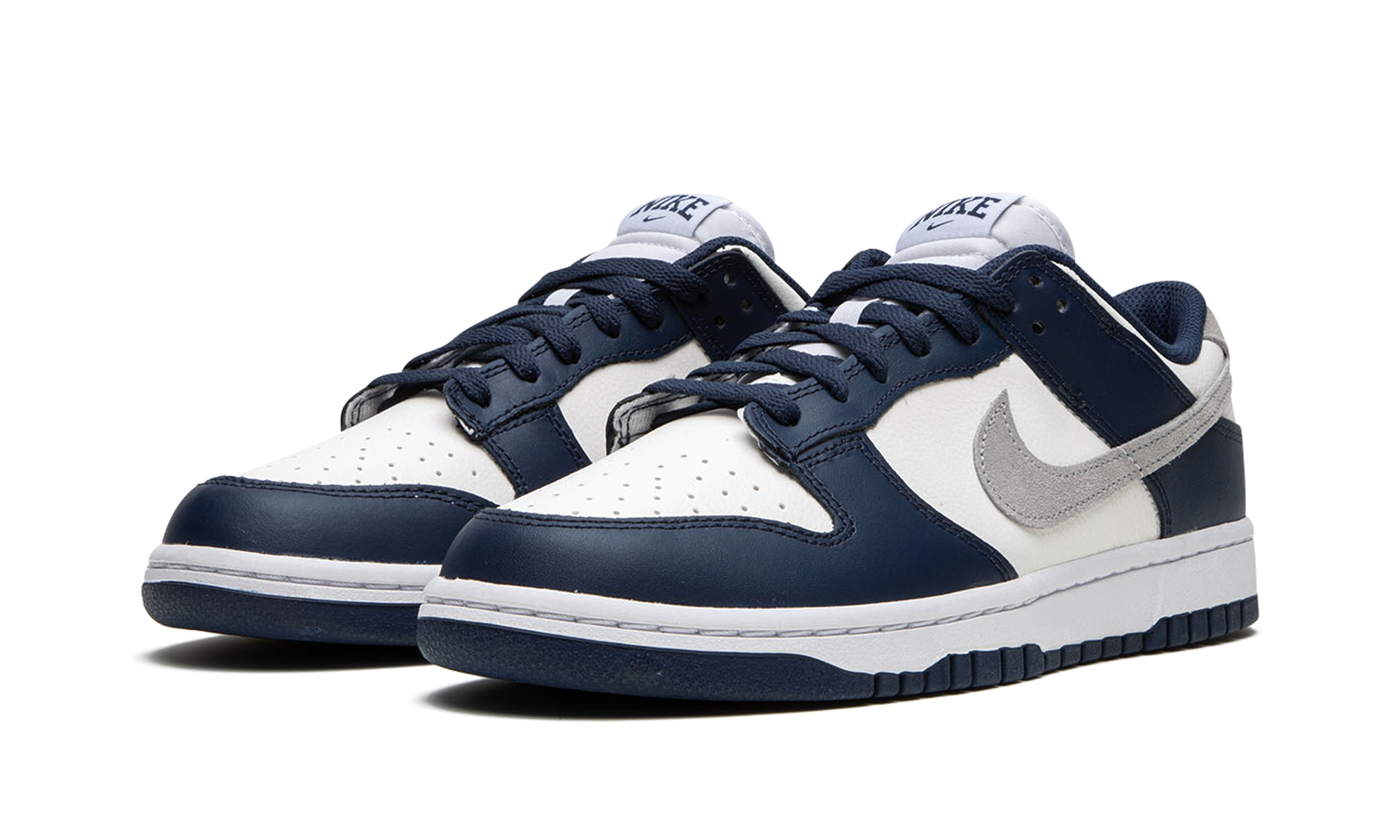 Nike Dunk Low Summit White Midnight Navy - resellguru.app