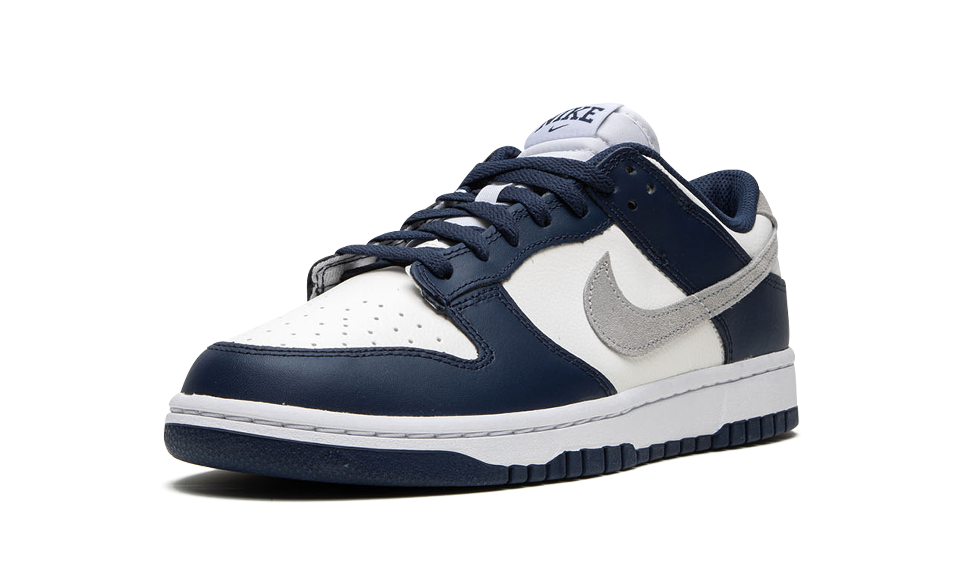 Nike Dunk Low Summit White Midnight Navy - resellguru.app