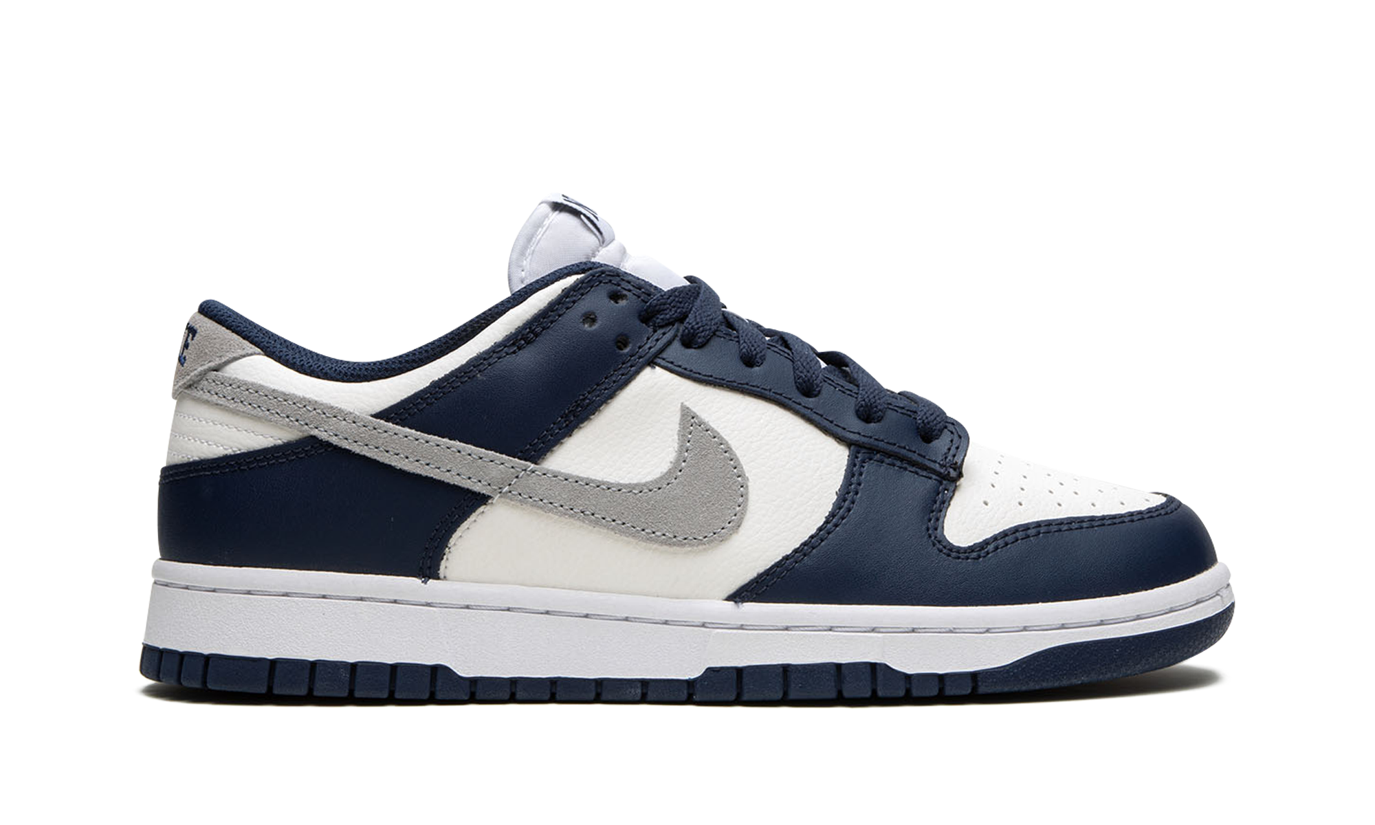 Nike Dunk Low Summit White Midnight Navy - resellguru.app