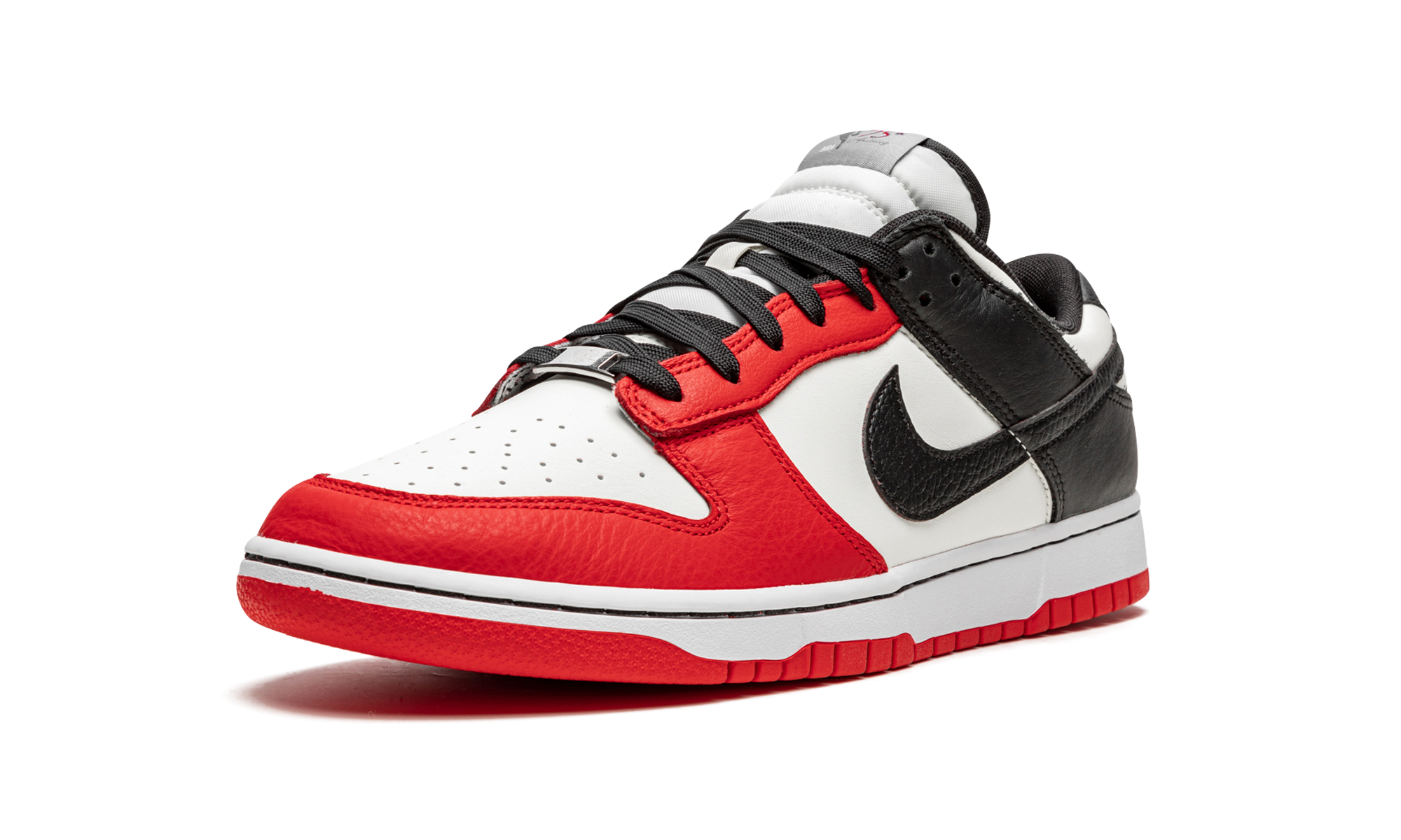 Nike Dunk Low EMB NBA 75th Anniversary Chicago - resellguru.app