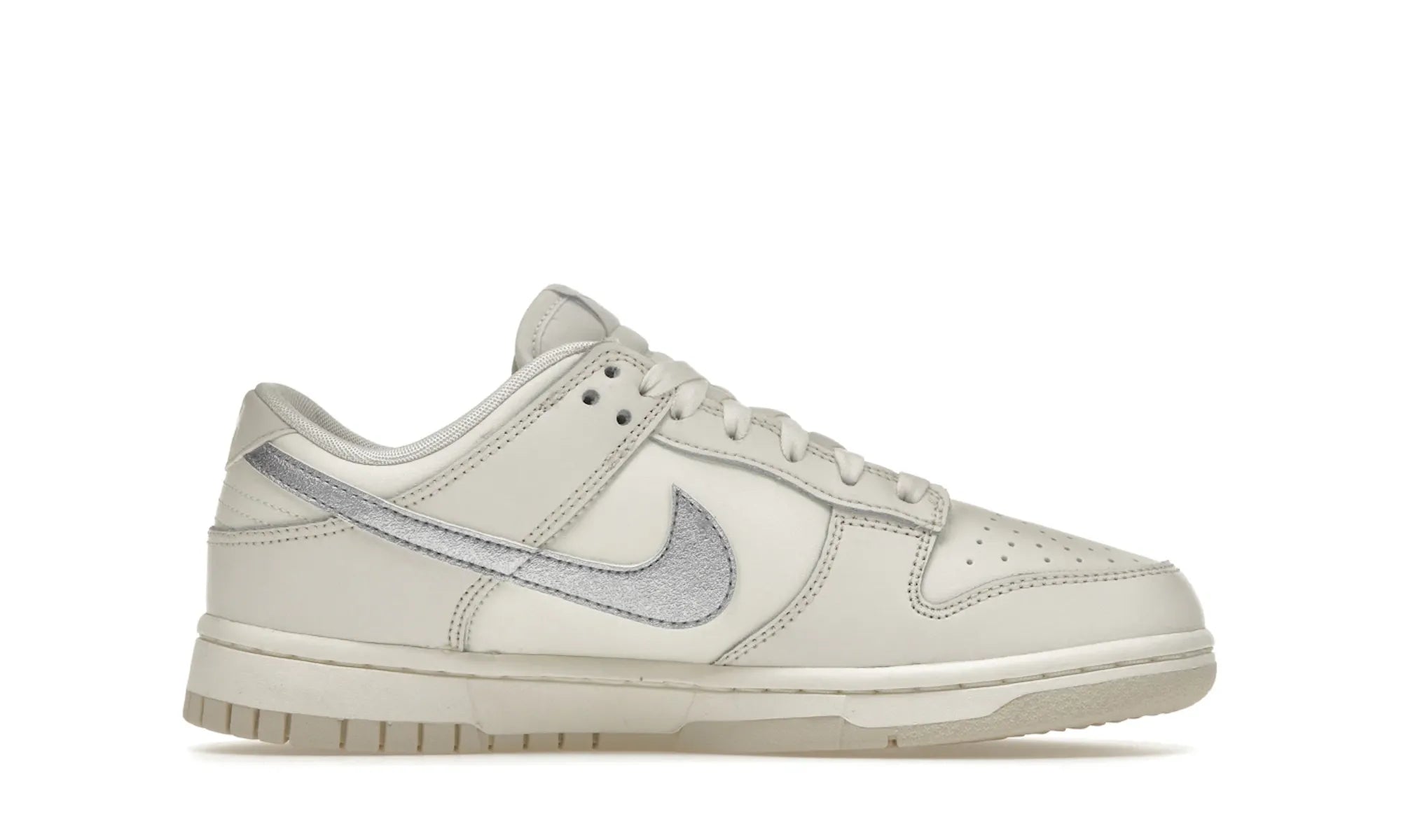 Nike Dunk Low Essential Sail Oxygen Purple - resellguru.app