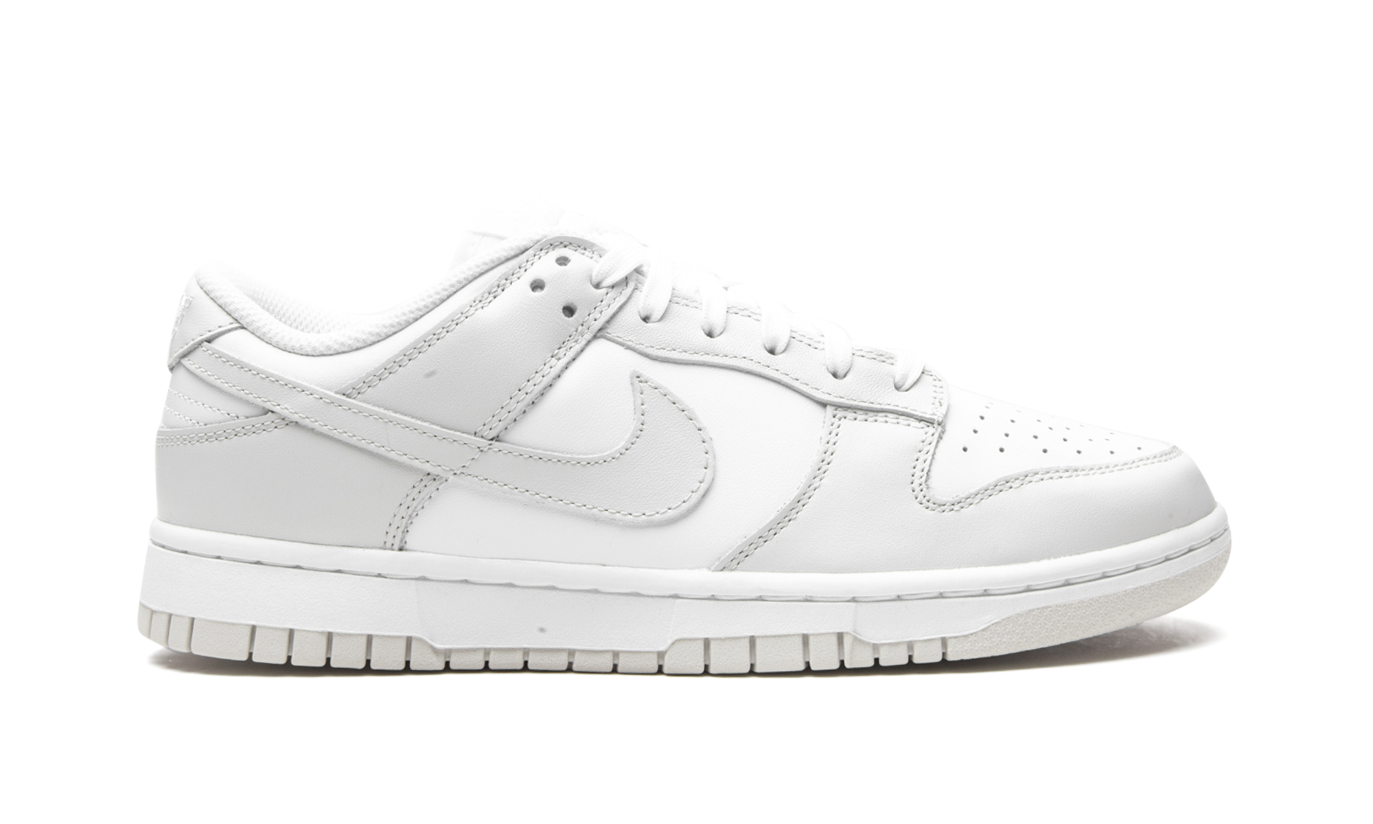 Nike Dunk Low Photon Dust - resellguru.app