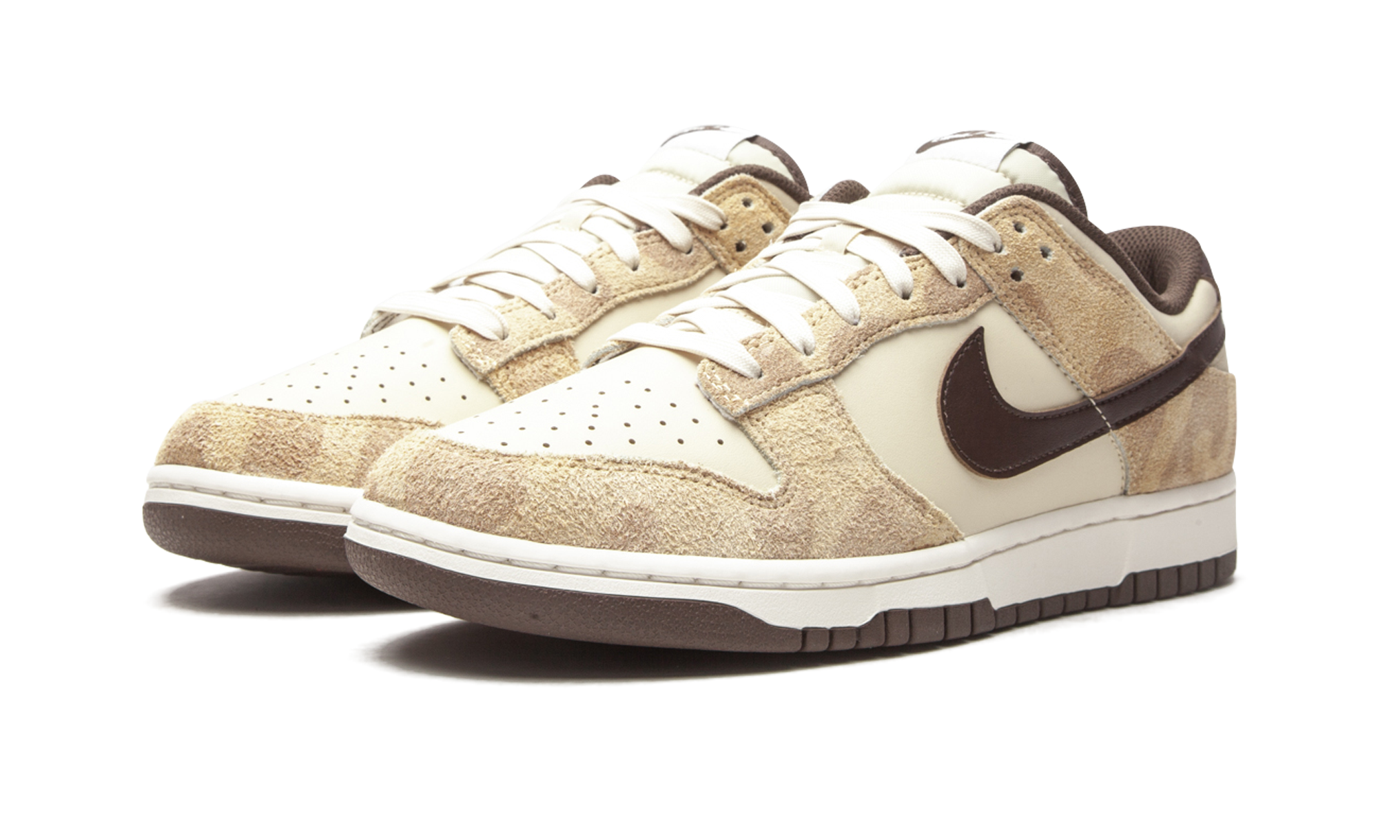 Nike Dunk Low Retro PRM Animal Pack Giraffe/Cheetah - resellguru.app