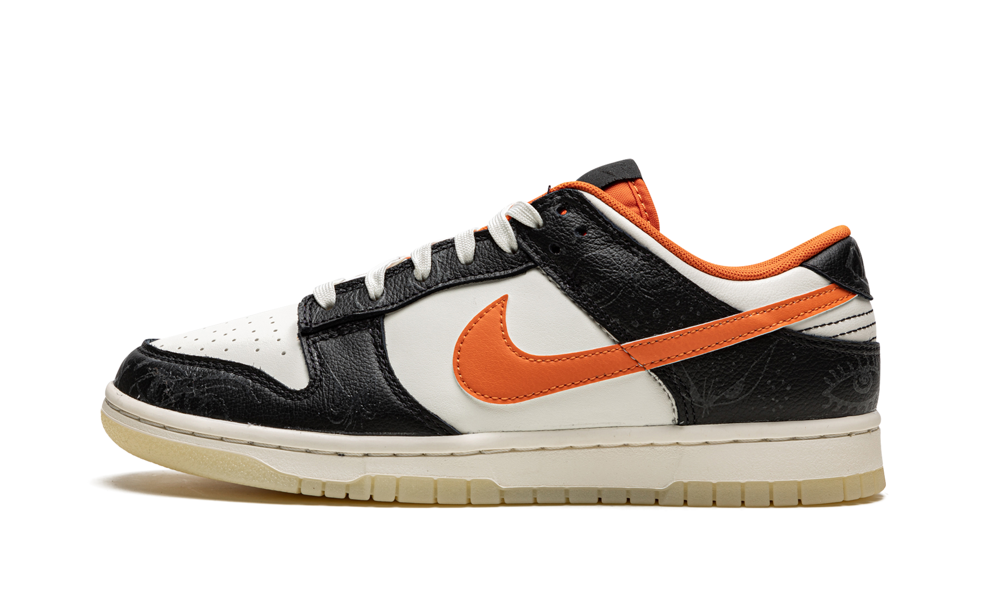 Nike Dunk Low PRM Halloween (2021) - resellguru.app
