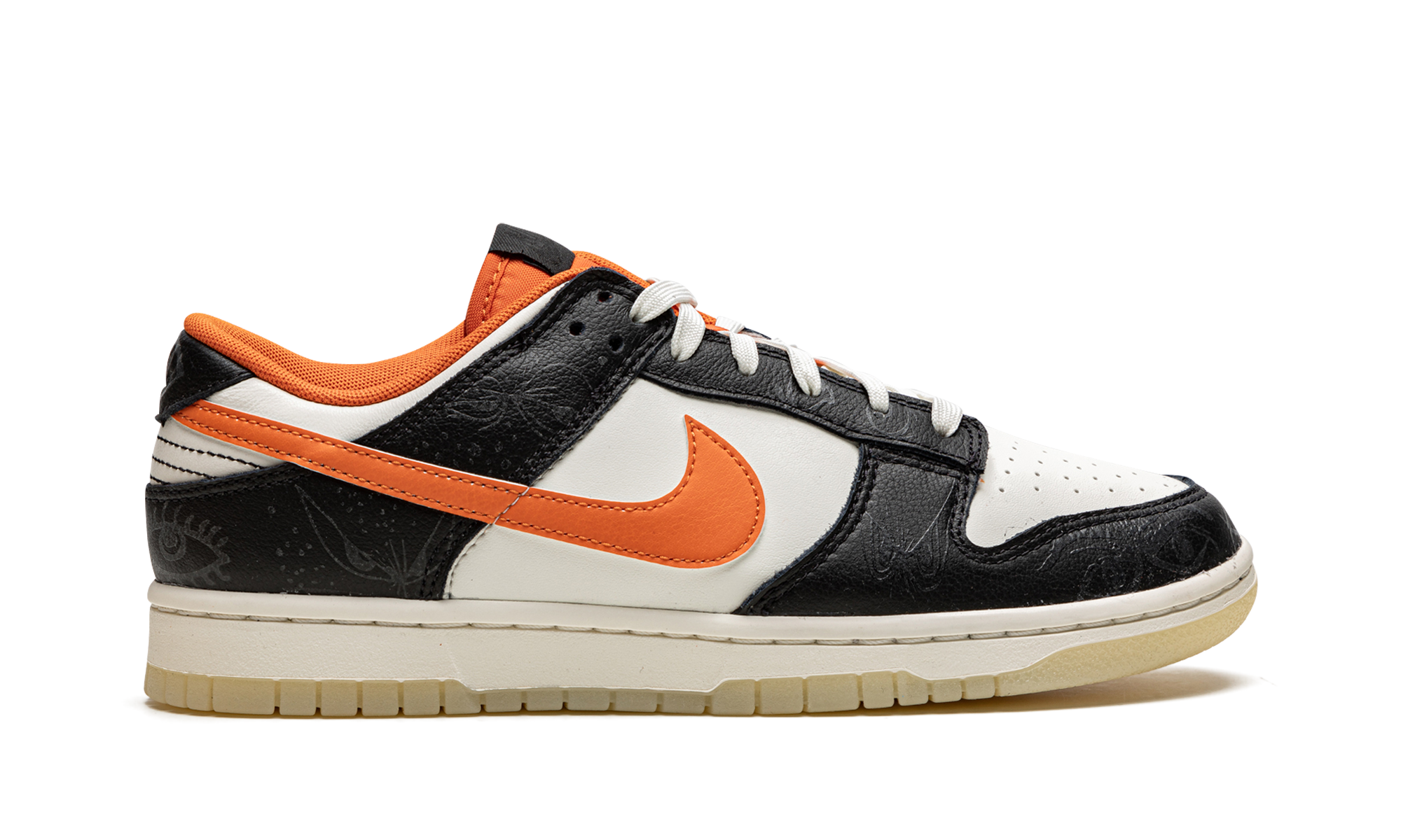 Nike Dunk Low PRM Halloween (2021) - resellguru.app