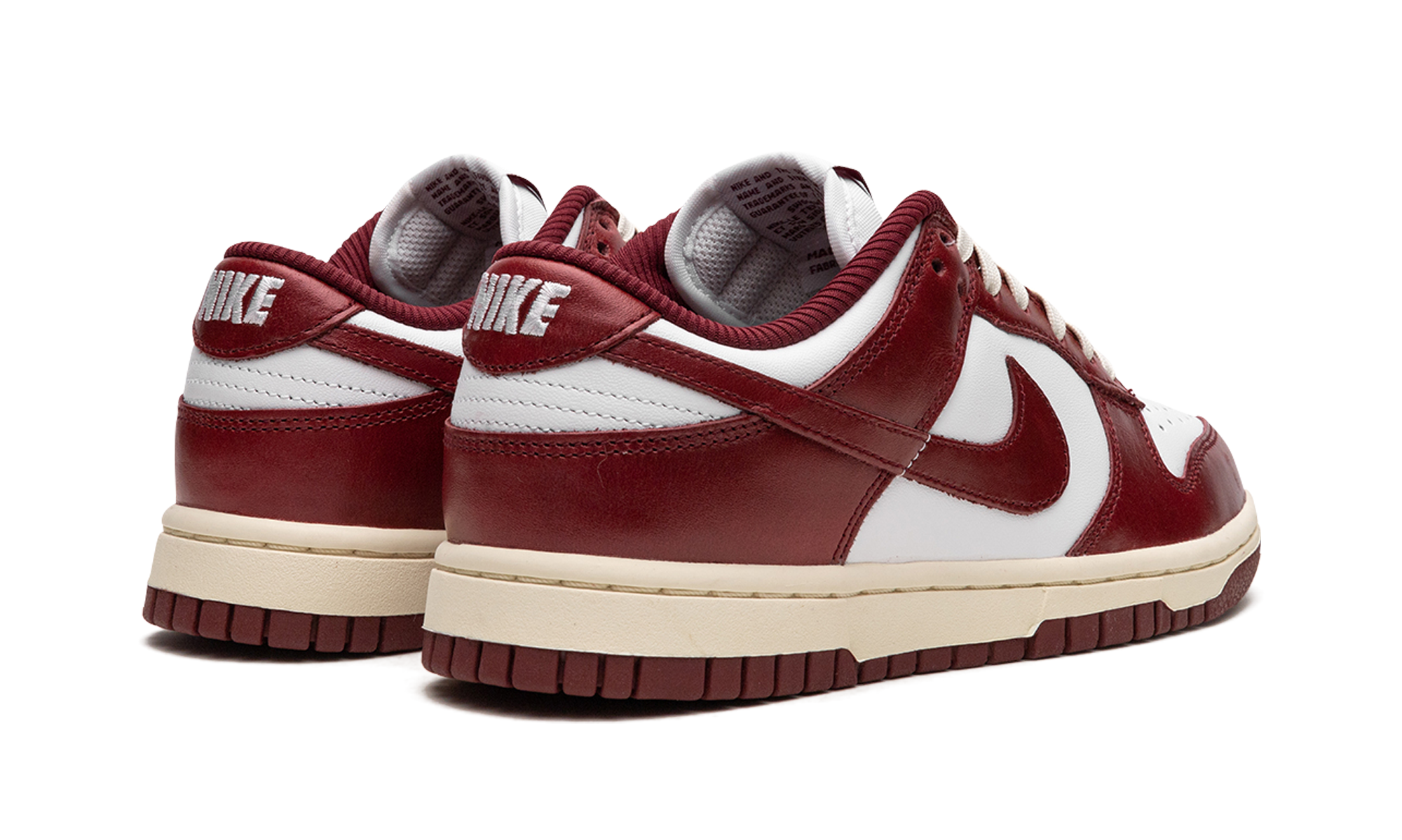 Nike Dunk Low PRM Vintage Team Red - resellguru.app