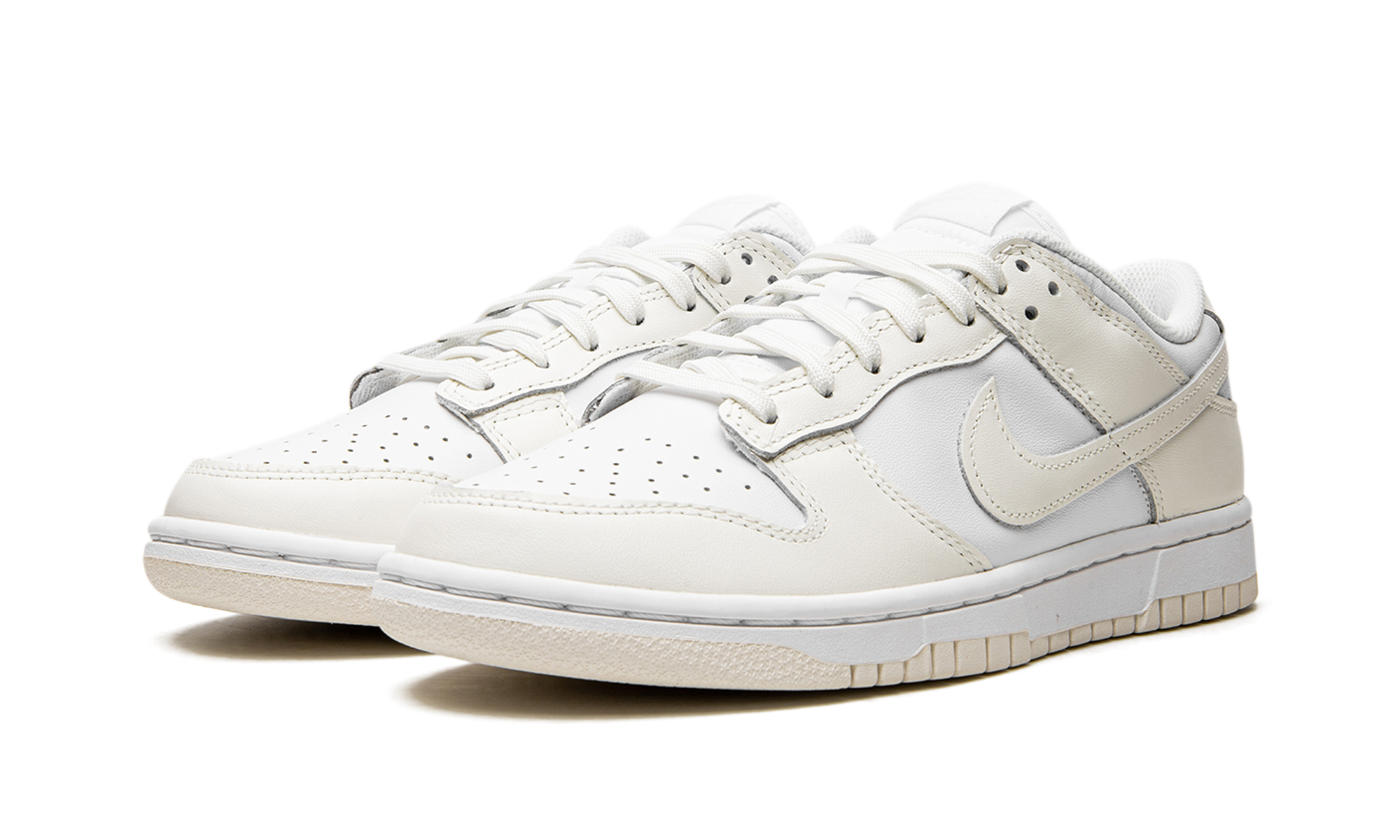 Nike Dunk Low Retro Coconut Milk - resellguru.app