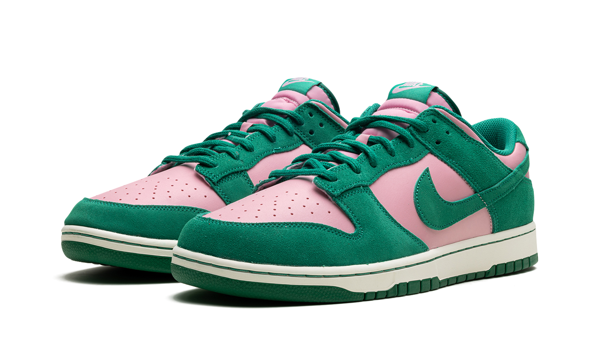 Nike Dunk Low Retro SE Medium Soft Pink Malachite - resellguru.app