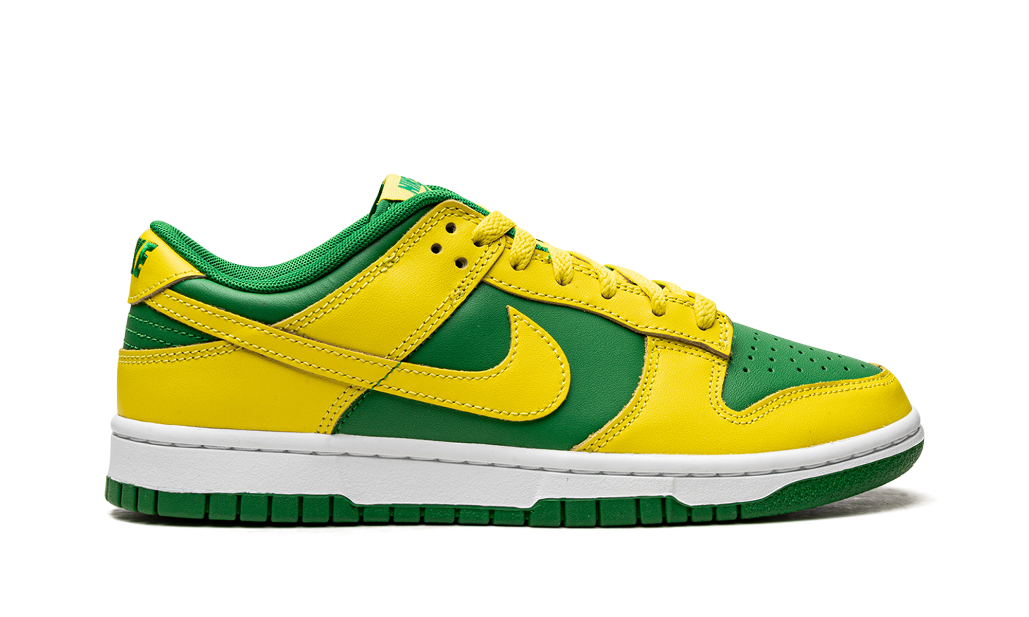 Nike Dunk Low Retro Reverse Brazil - resellguru.app