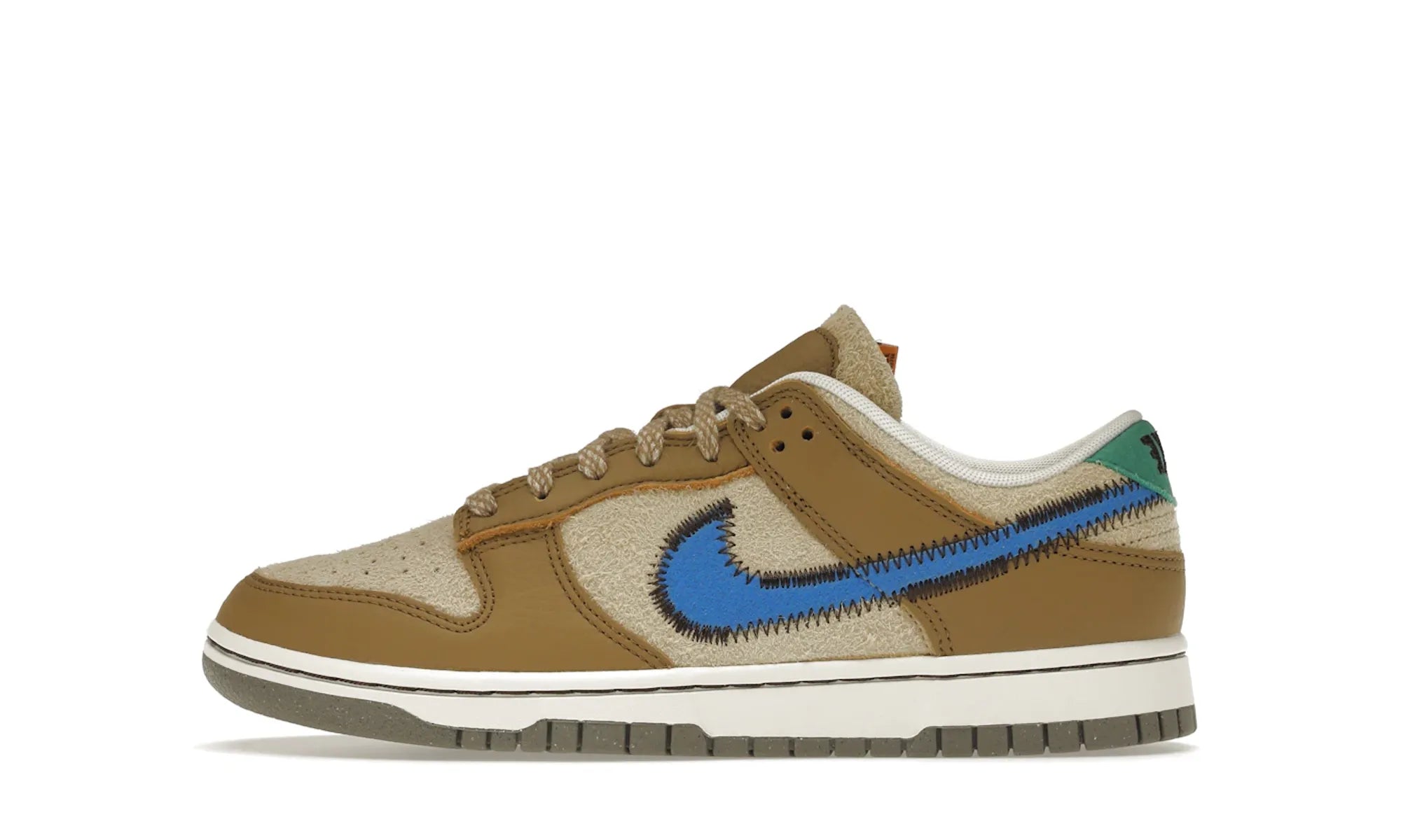 Nike Dunk Low size? Dark Driftwood - resellguru.app