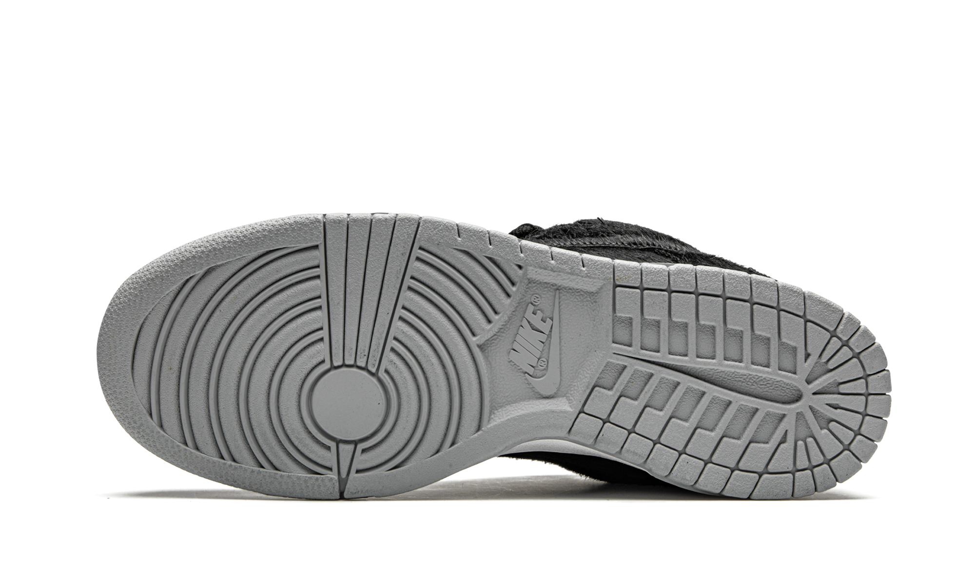 Nike SB Dunk Low Medicom Toy (2020) - resellguru.app