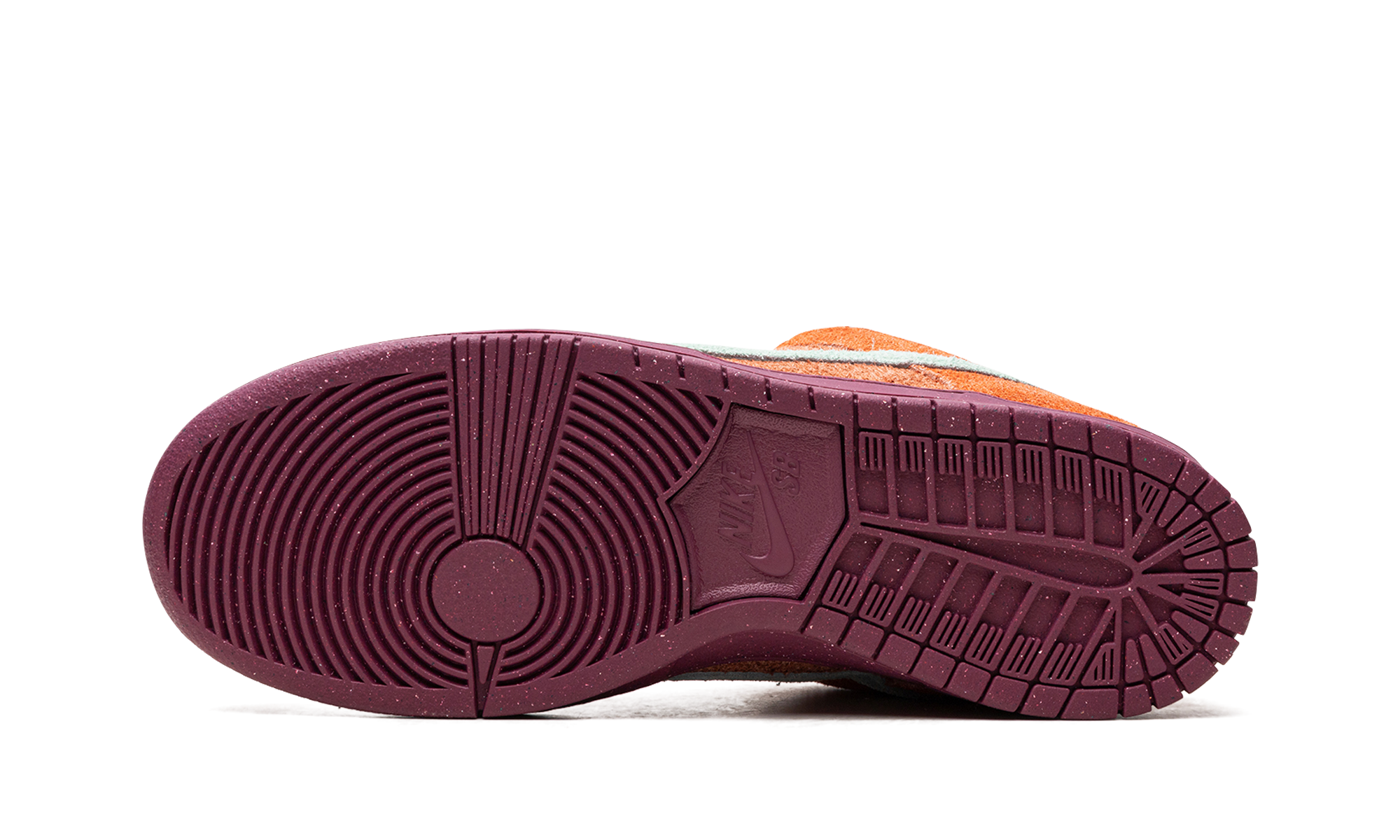 Nike SB Dunk Low Mystic Red Rosewood - resellguru.app