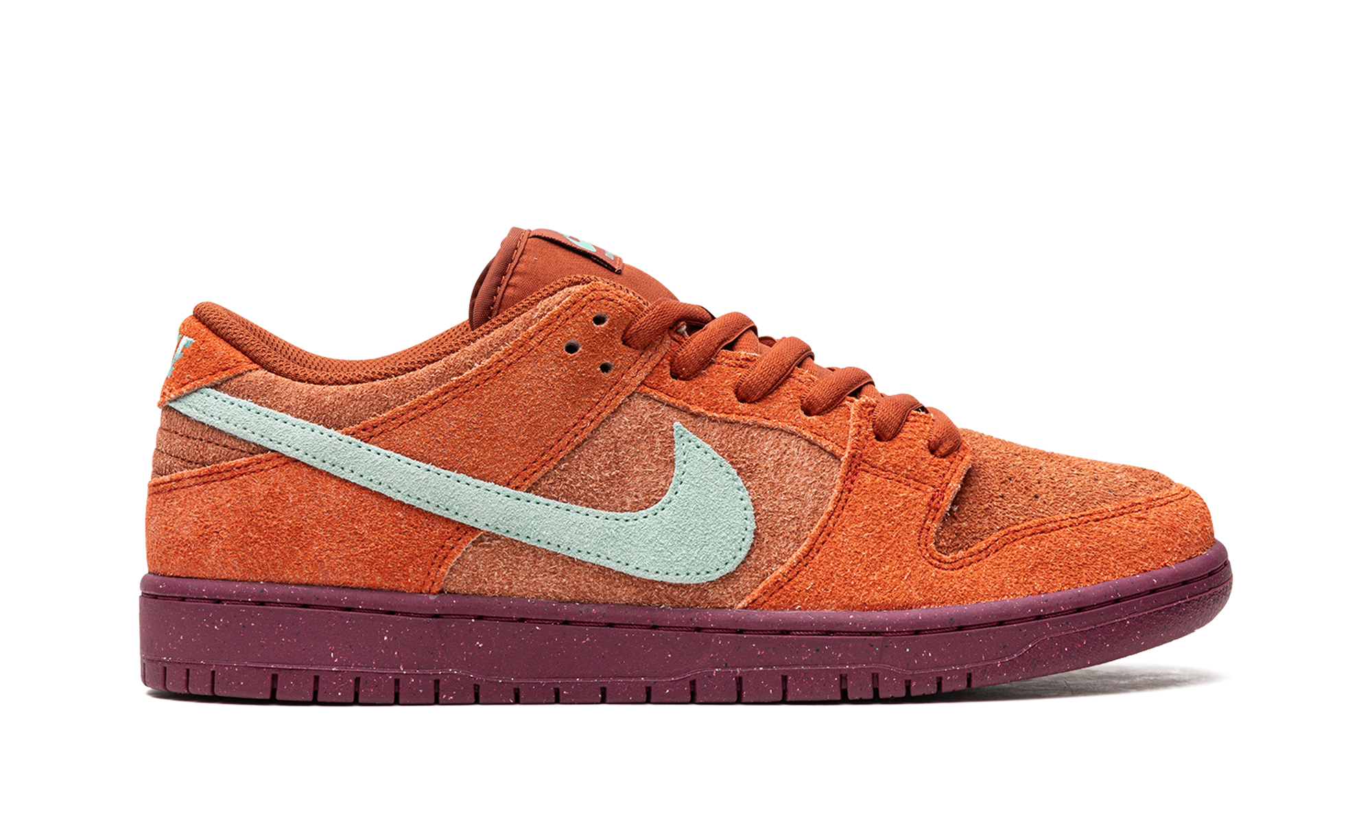Nike SB Dunk Low Mystic Red Rosewood - resellguru.app