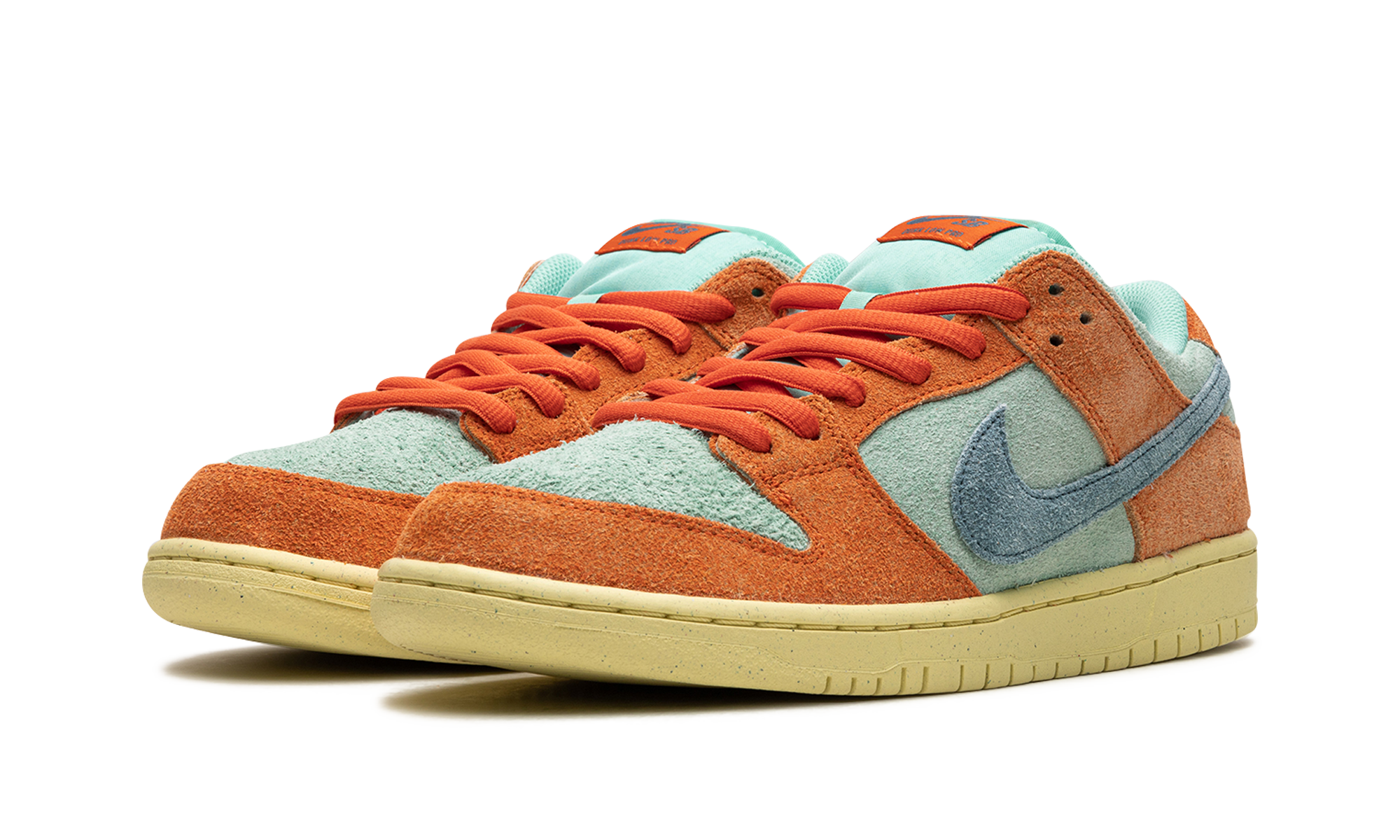 Nike SB Dunk Low Orange Emerald Rise - resellguru.app