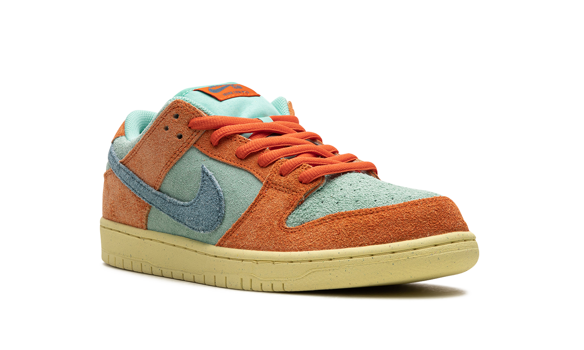 Nike SB Dunk Low Orange Emerald Rise - resellguru.app
