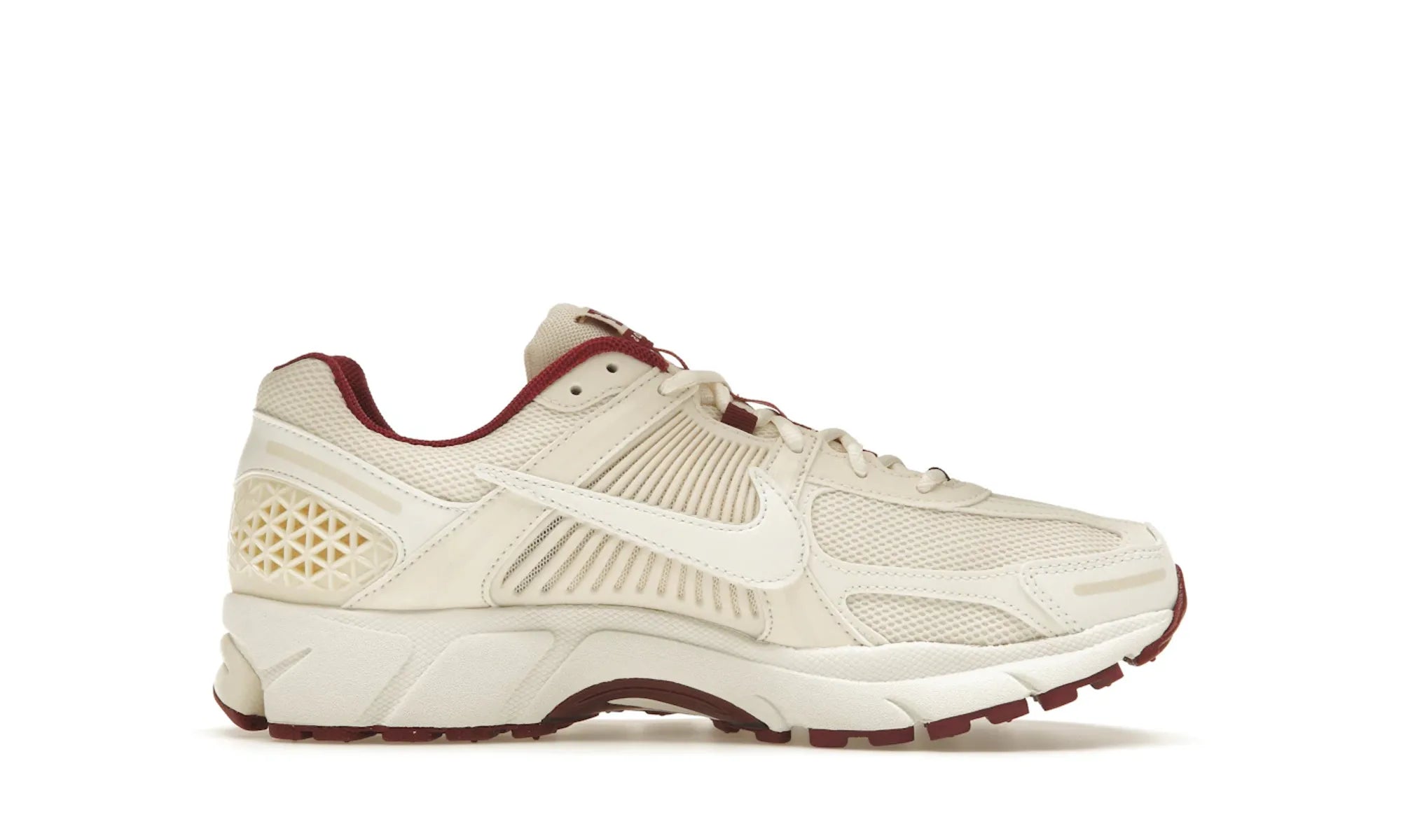 Nike Zoom Vomero 5 Valentine's Day - resellguru.app