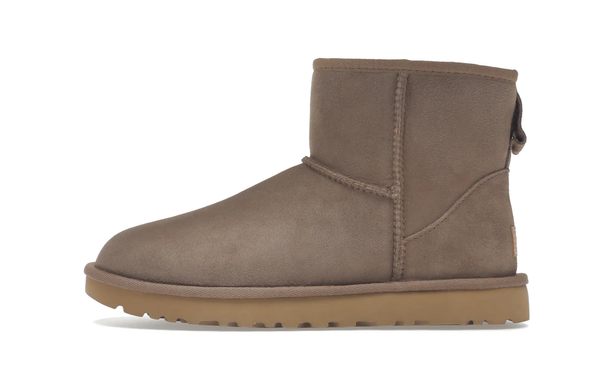 UGG Classic Mini II Boot Caribou - resellguru.app