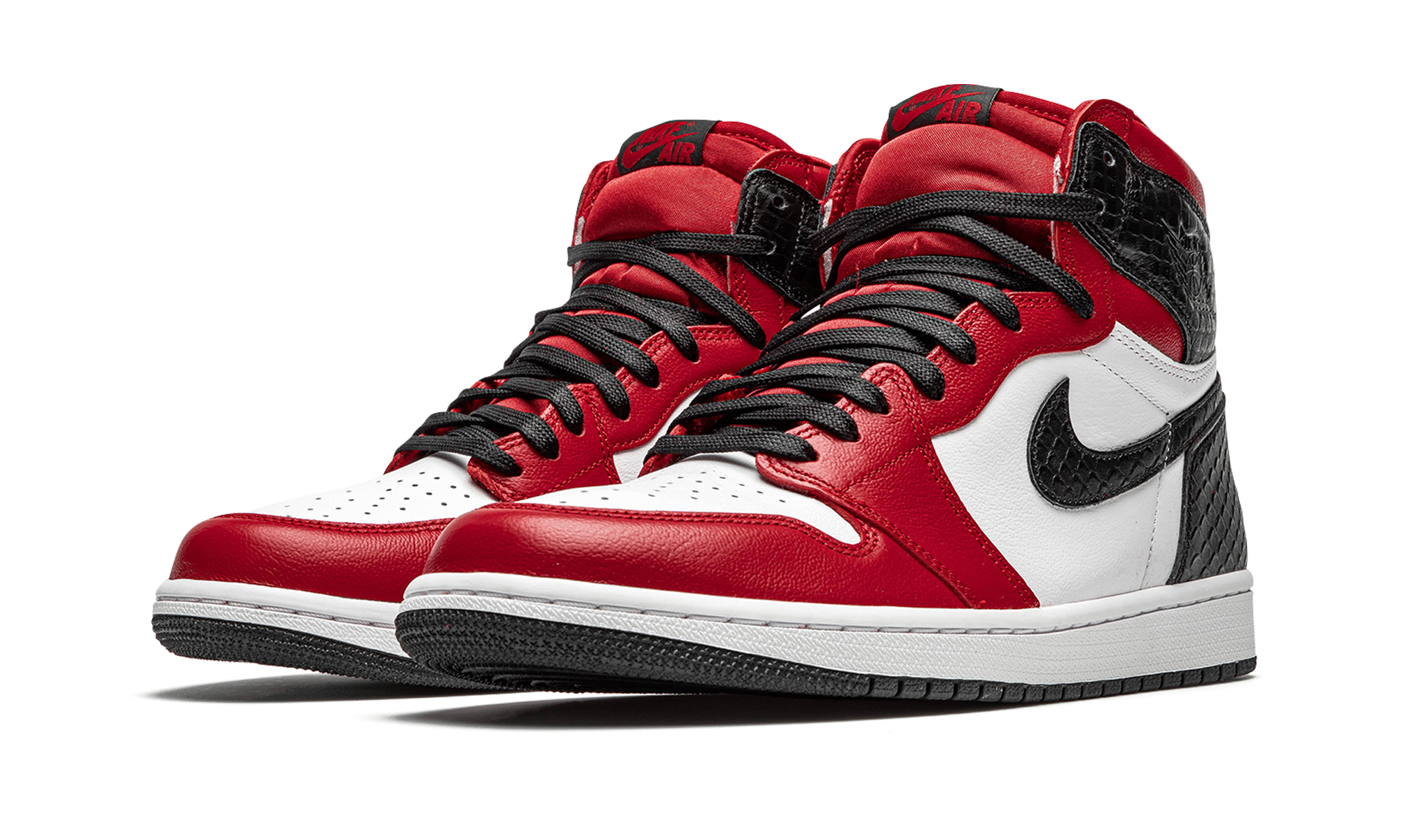 Air Jordan 1 Retro High Satin Snake Chicago - resellguru.app
