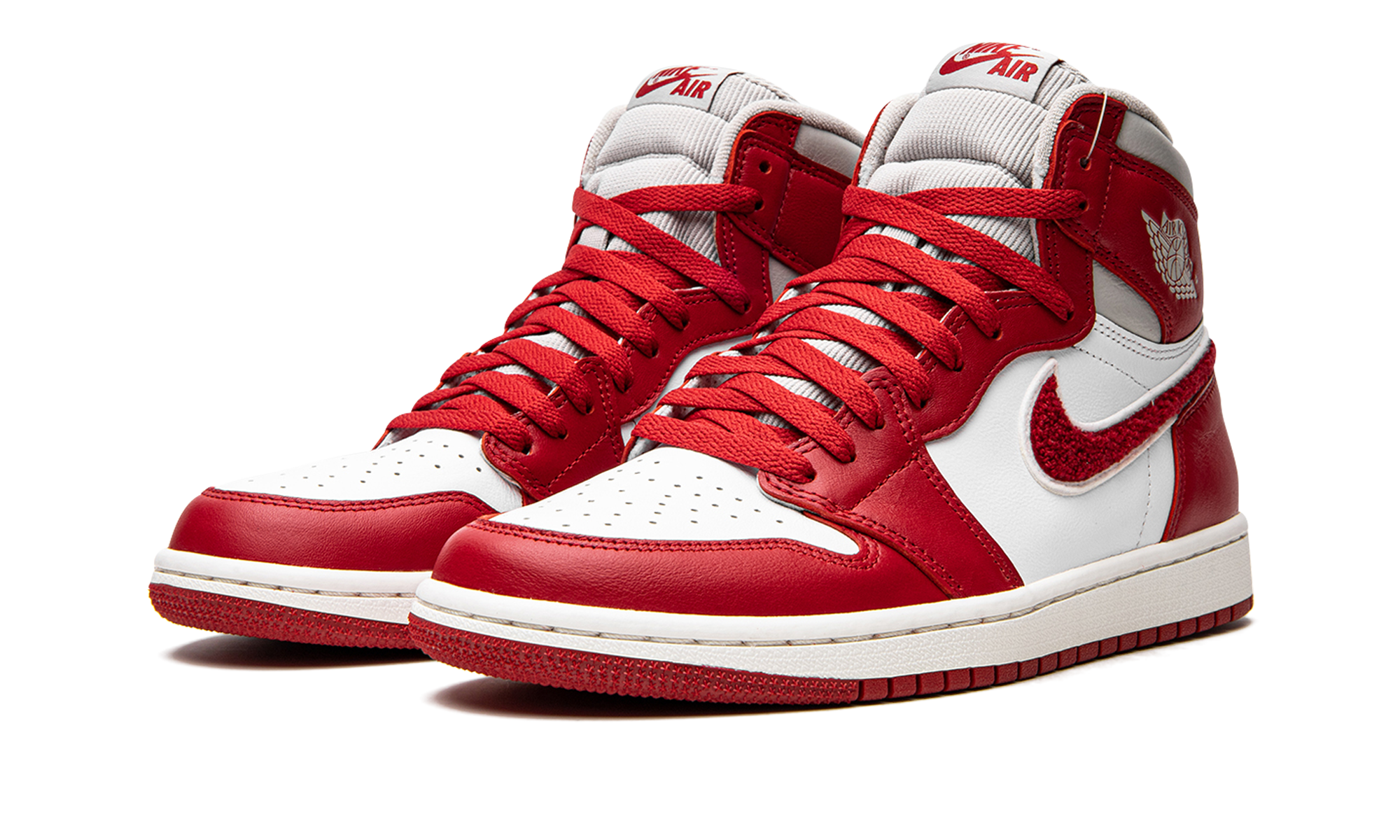 Air Jordan 1 Retro High OG Varsity Red - resellguru.app