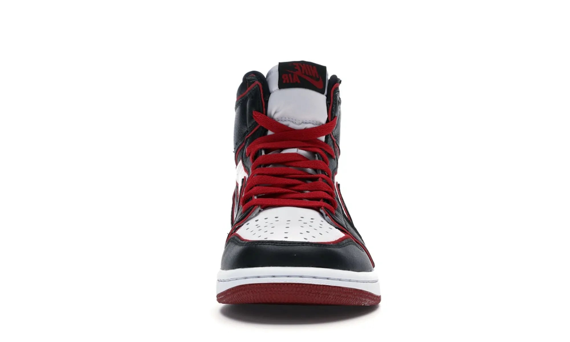 Air Jordan 1 Retro High Bloodline - resellguru.app