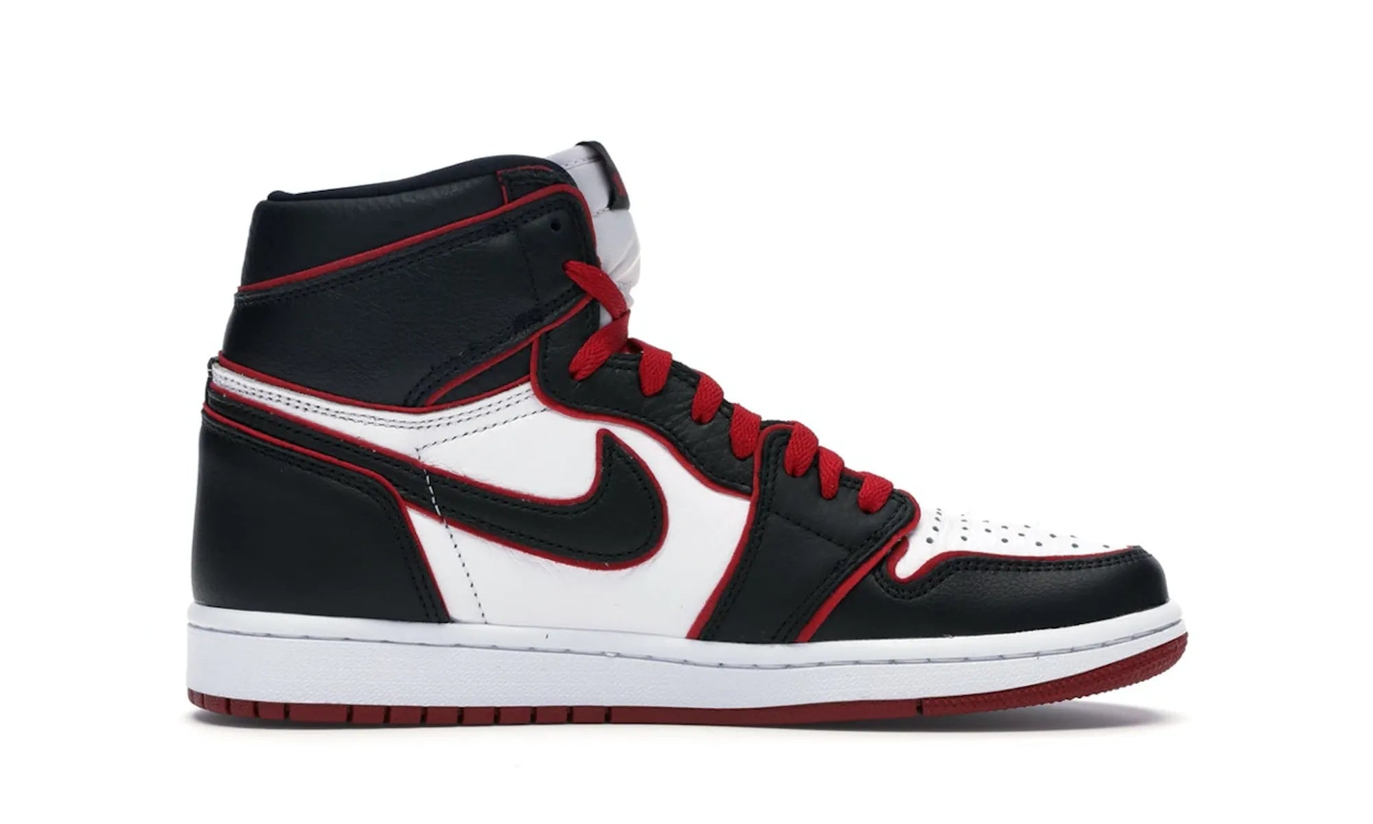 Air Jordan 1 Retro High Bloodline - resellguru.app
