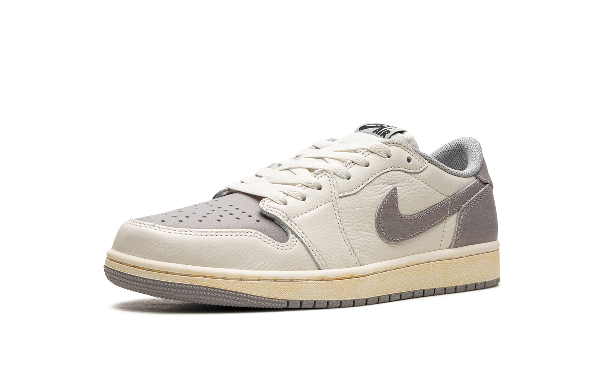 Air Jordan 1 Retro Low OG Atmosphere Grey - resellguru.app
