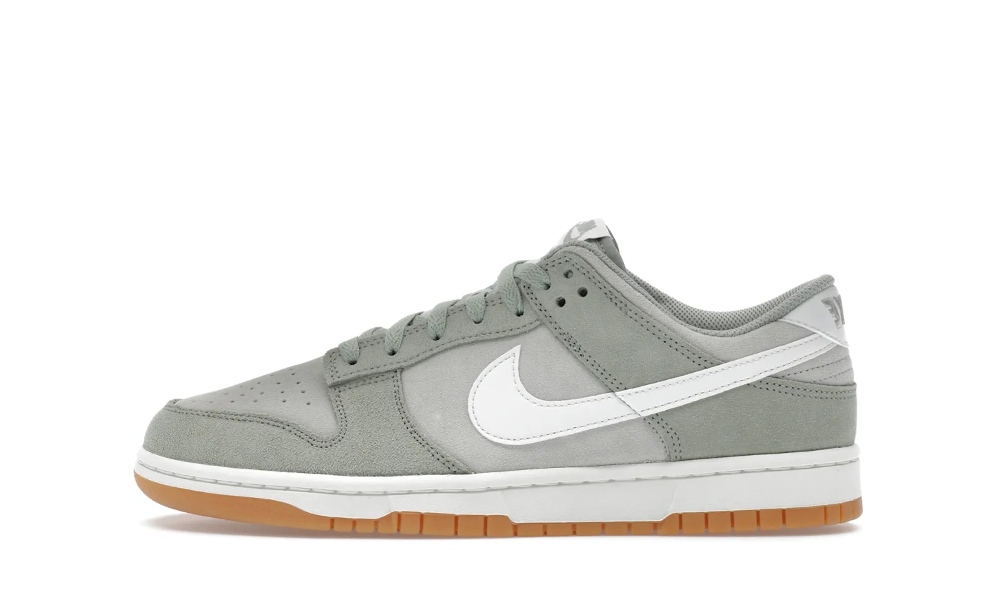 Nike Dunk Low SE Jade Horizon - resellguru.app
