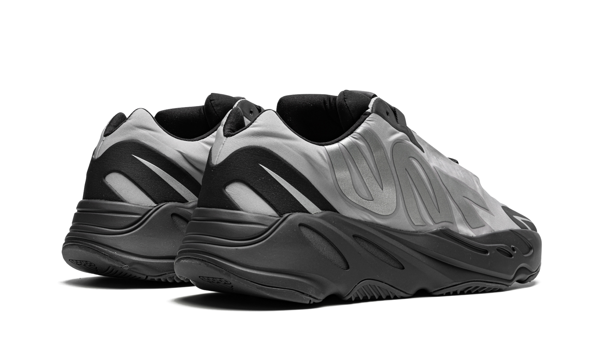 Adidas Yeezy Boost 700 MNVN Metallic - resellguru.app