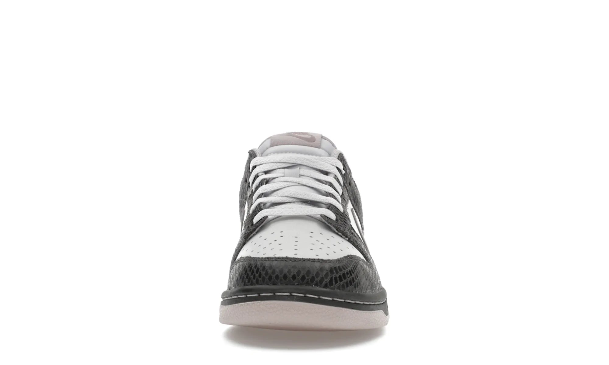Nike Dunk Low SE Medium Ash Violet Snakeskin - resellguru.app