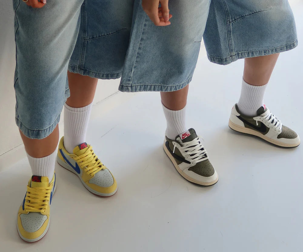 <p>Nike <em>Travis Scott</em></p>